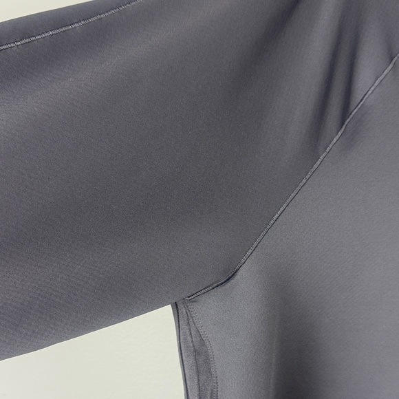 Athleta x Allyson Felix Heather Gray Quarter-Zip Long Sleeve Top Size XL - Picture 6 of 12
